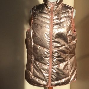 Rose Gold pack able puffy vest by xersion